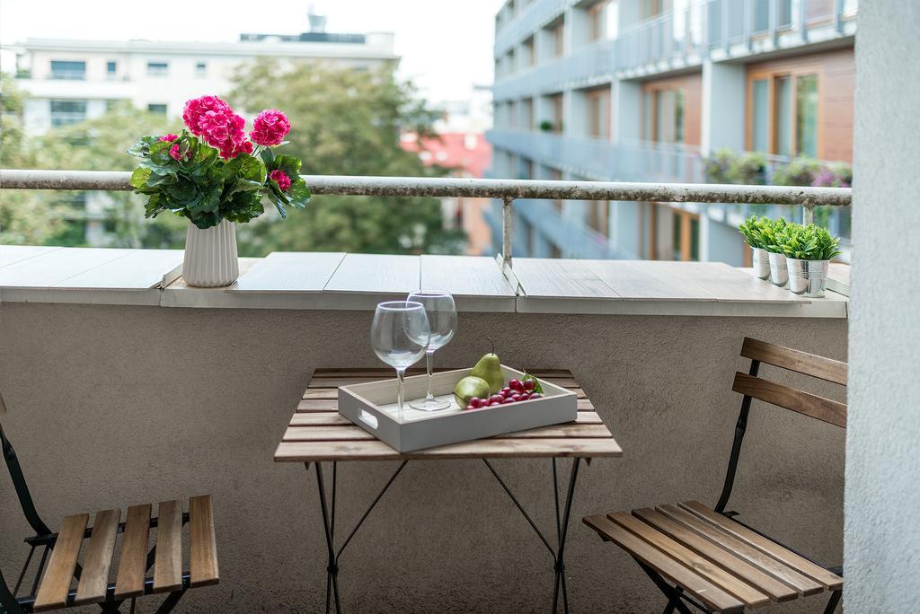 Poznanska P&O Apartments Varşovia Exterior foto